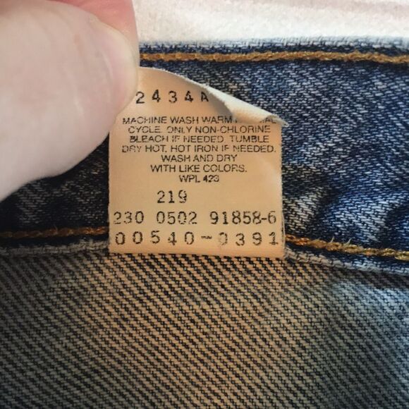 Levi's 540 Vintage Paper Label Relaxed Fit Blue Men's Jeans - Picture 6 of 13